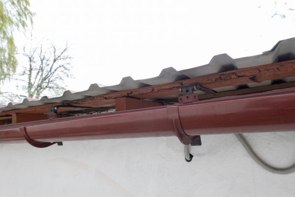 Cost of Round Gutters Installation in Boston